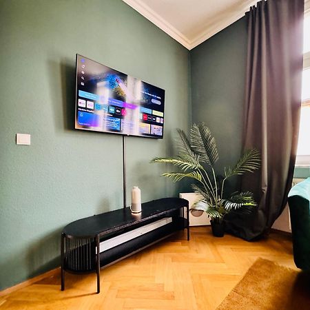 Rebelrents #4 Design Trifft Komfort - Einzigartiges Ferienapartment In Der Nahe Des Hauptbahnhofs Halle  外观 照片
