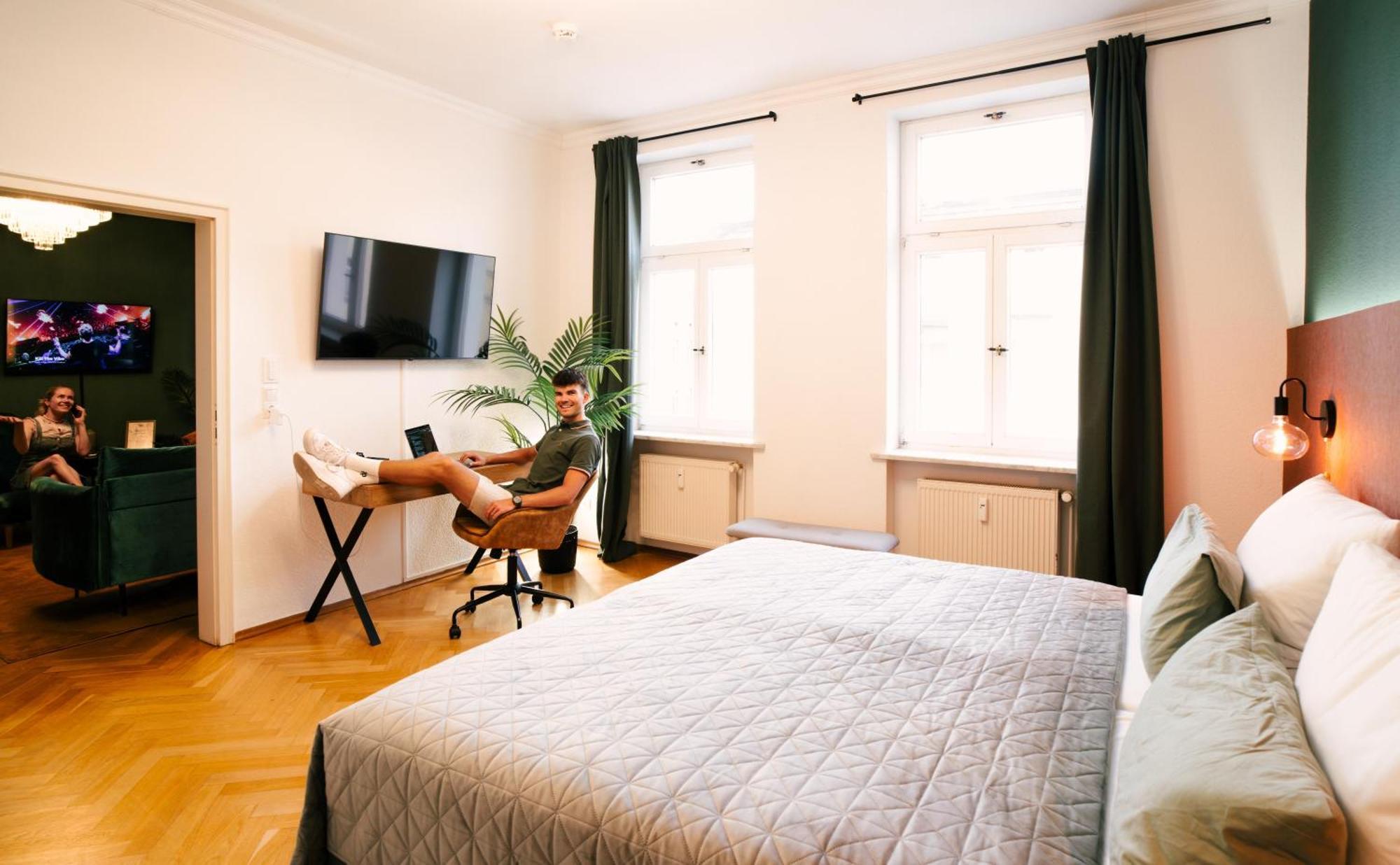 Rebelrents #4 Design Trifft Komfort - Einzigartiges Ferienapartment In Der Nahe Des Hauptbahnhofs Halle  外观 照片